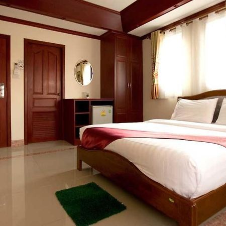Bluebird Inn Pattaya Eksteriør billede