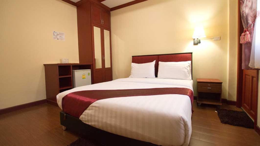 Bluebird Inn Pattaya Eksteriør billede