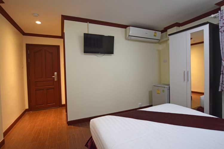Bluebird Inn Pattaya Eksteriør billede